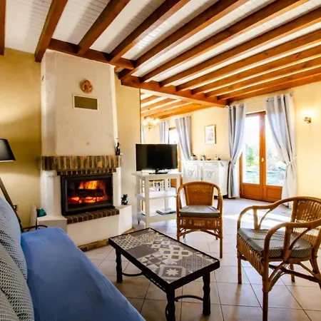 Holiday home Les Colchiques Racines
